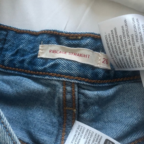 Levis Ribcage - Picture 6 of 7